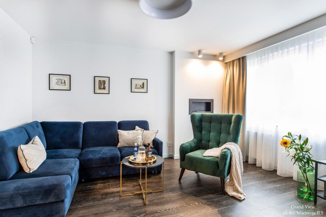 Stare Ld Apartment